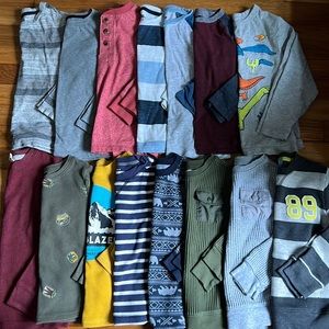 ✨ HUGE lot of 15 long sleeve-shirts & thermals ✨